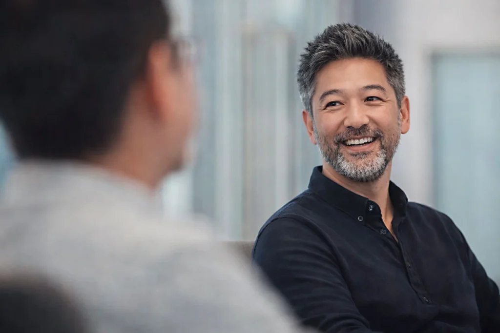 Portrait dirigeant souriant reportage corporate chef d'entreprise PACA