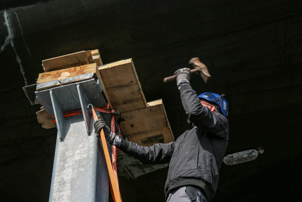Technicien manipulation matériel -reportage activité professionnelle Var